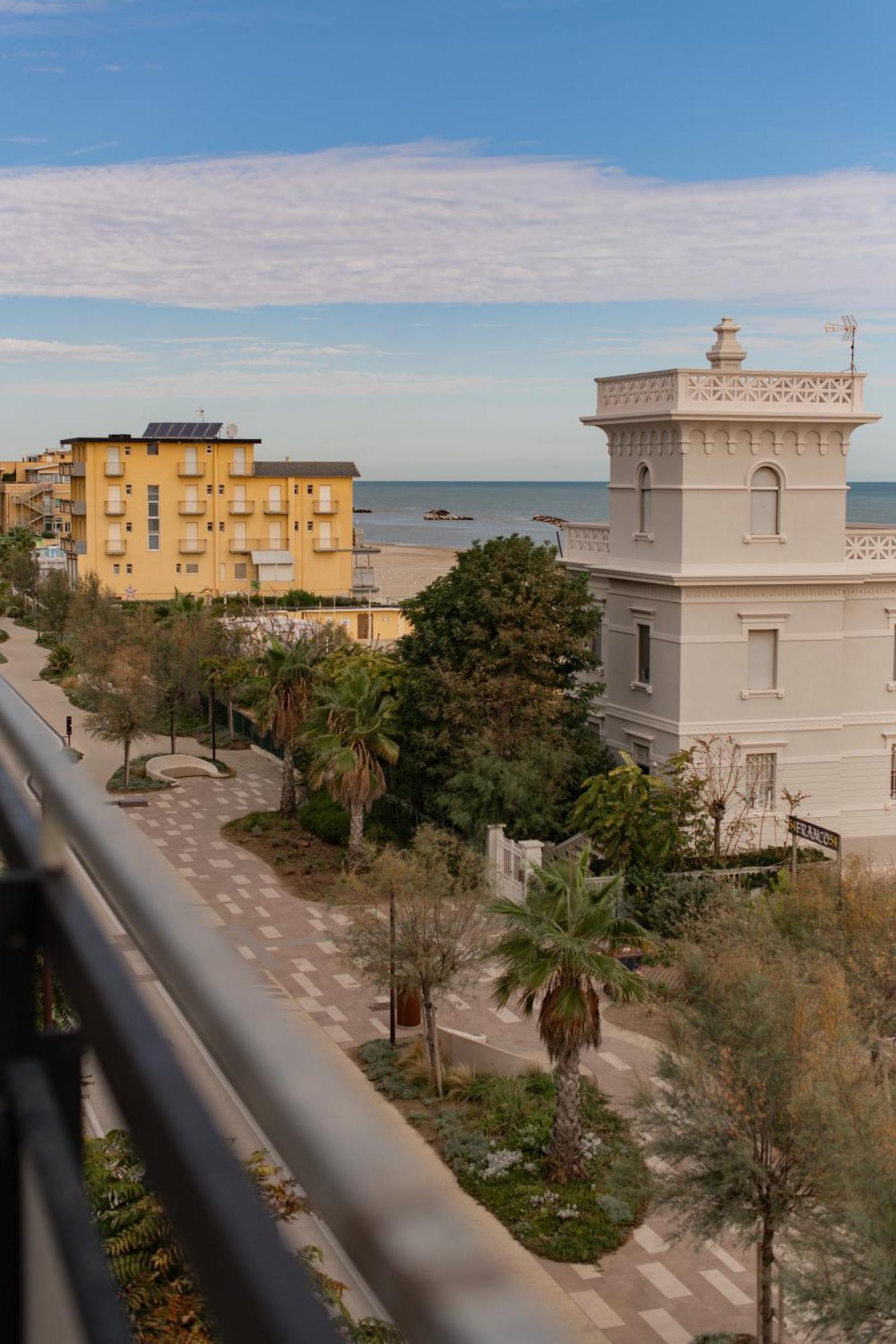 Hotel Re Leone Rimini Exteriér fotografie